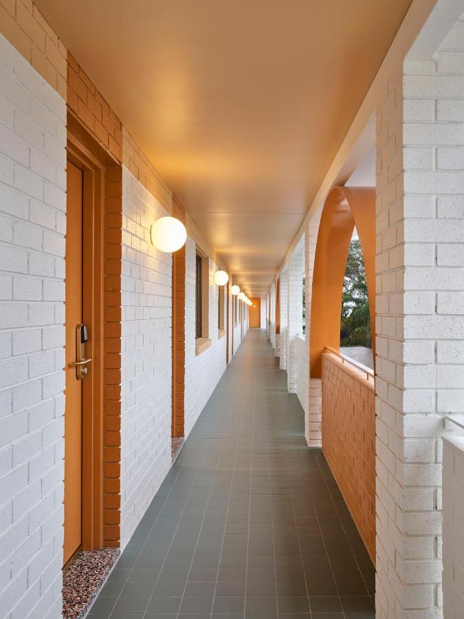Hotel The Isla à Batemans Bay Extérieur photo